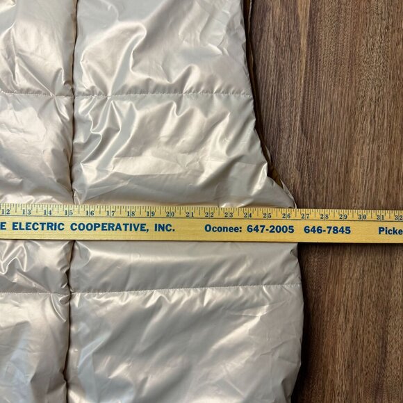 Fabletics NWT Oversized Puffer Vest Womens XL Polyester Blush Pink Pearlescent - Picture 8 of 13